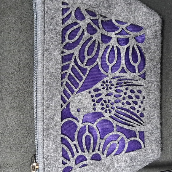 Wristlet by H2Z - Picture 2 of 6